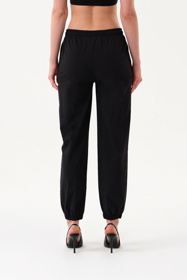 Cep Detaylı Kadın Jogger Pantolon - Siyah