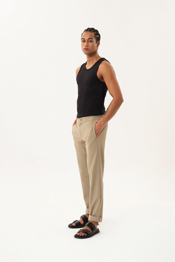 Teknik Kumaşlı Erkek Golf Pantolon Bej